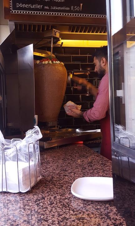Enfes - Doener Kebab am Bauhaus