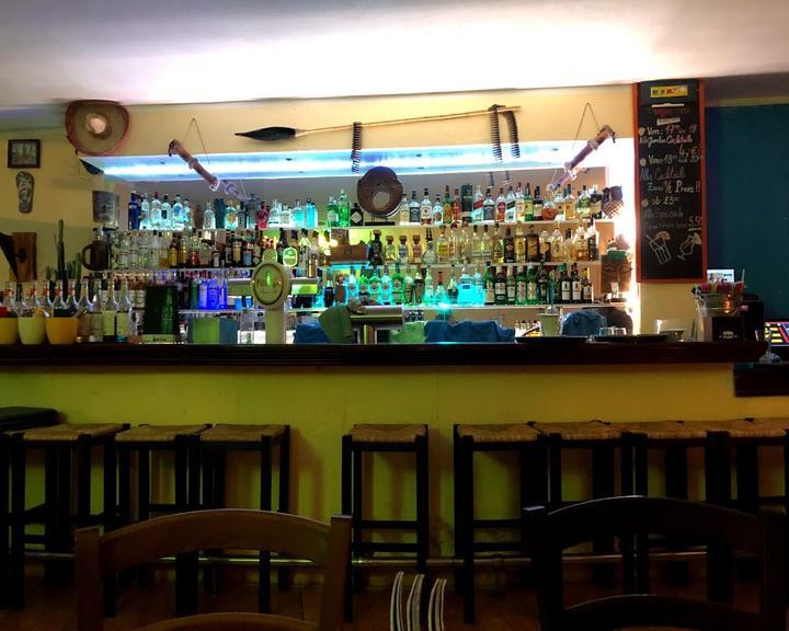 Taquitos – Cantina y Bar