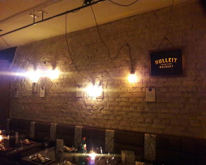 Willys Bar