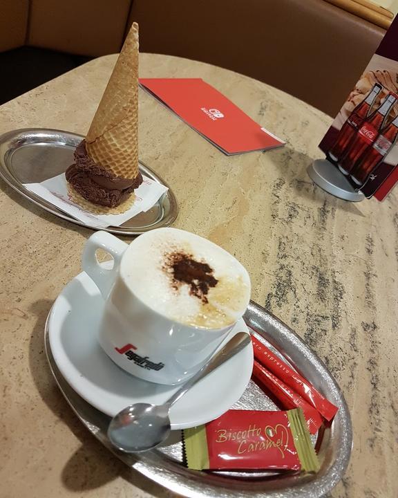 Eiscafe Bella Italia