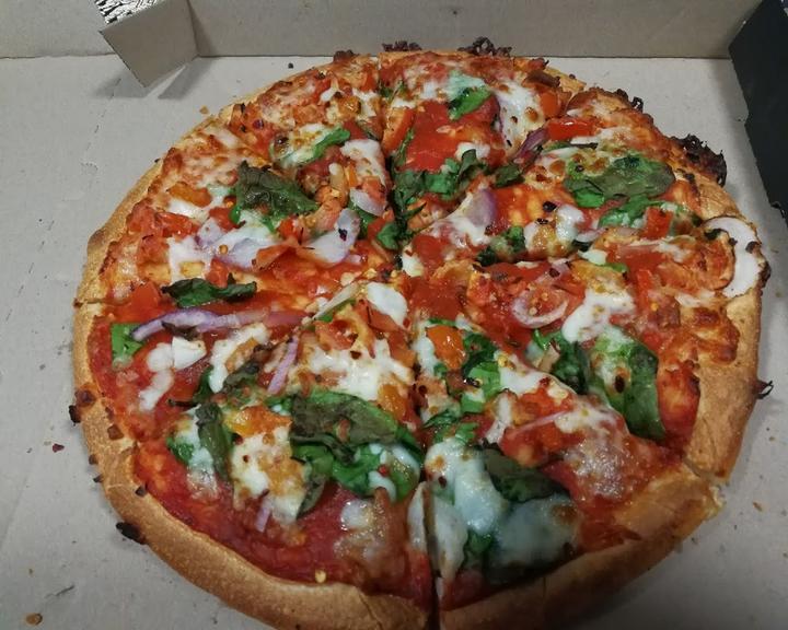 Aminos Pizza